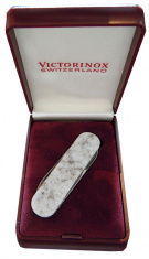 Нож-брелок VICTORINOX Bethel White, коллекционный, 58 мм, 4 функции, рукоять из натурального камня